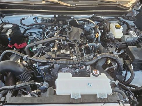 Certified 2025 Toyota Tacoma TRD Sport AWD/4WD image 28