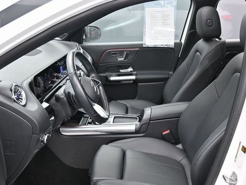 Used 2024 Mercedes-Benz GLA 250 4MATIC image 20