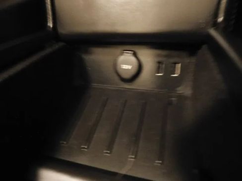Used 2013 Tesla Model S RWD image 38