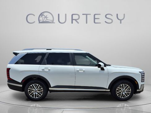 New 2026 Hyundai Palisade SEL w/ Tow & Go Package FWD image 6