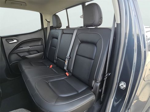 Used 2019 Chevrolet Colorado ZR2 image 13