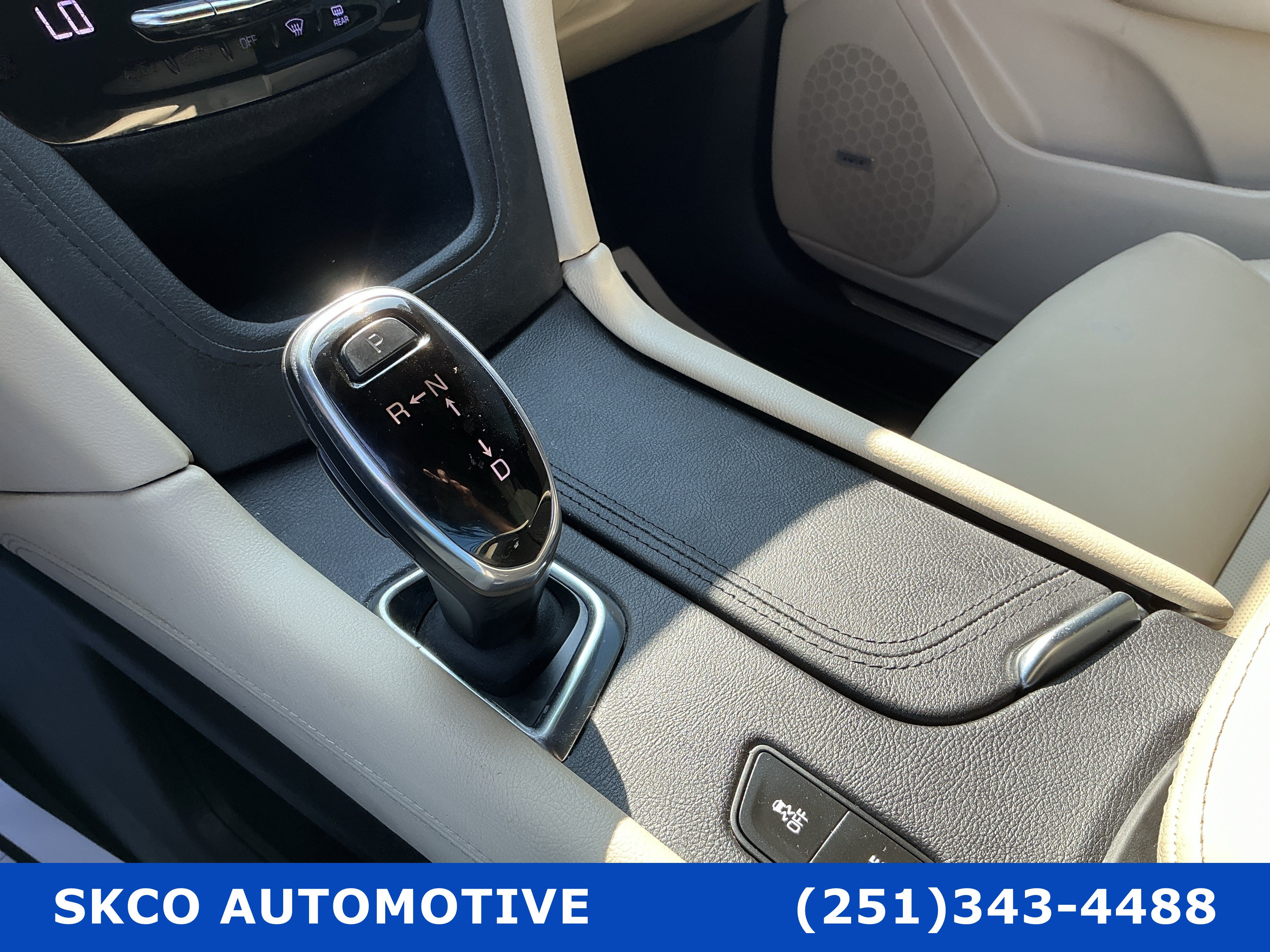 Used 2019 Cadillac XT5 Premium Luxury FWD image 23