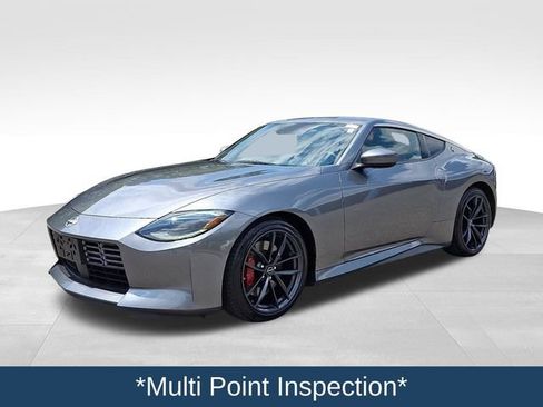 Used 2024 Nissan Z Performance w/ Floor Mat Package RWD image 4
