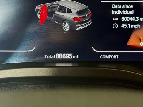 Used 2023 BMW X3 xDrive30i w/ Convenience Package AWD/4WD image 16