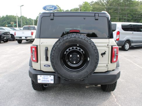 Used 2026 Ford Bronco Outer Banks AWD/4WD image 7
