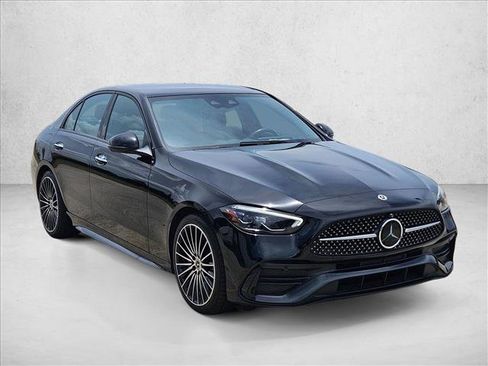 Used 2023 Mercedes-Benz C 300 Sedan image 3