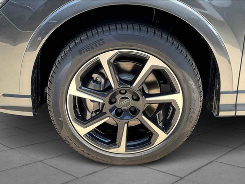 New 2025 Audi Q3 2.0T Premium Plus w/ Premium Plus Package image 11