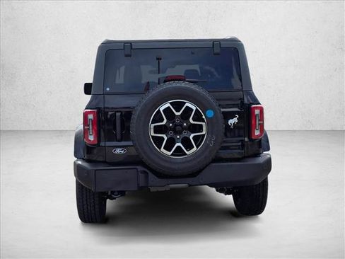 New 2026 Ford Bronco Outer Banks AWD/4WD image 7
