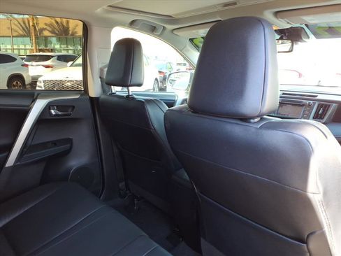 Used 2015 Toyota RAV4 Limited image 13