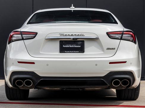 Used 2022 Maserati Ghibli Modena RWD image 7