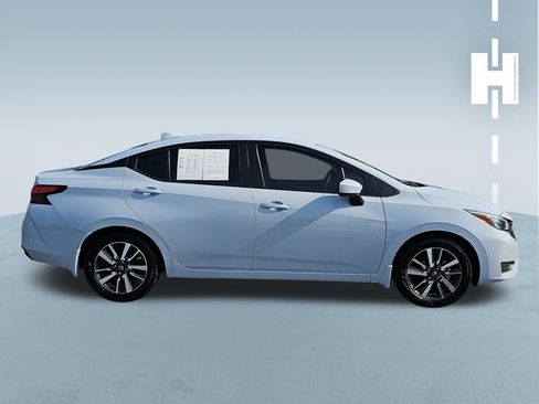 Used 2025 Nissan Versa SV w/ Trunk Package FWD image 3