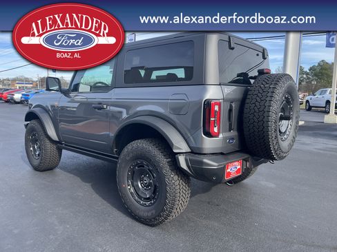 New 2025 Ford Bronco Badlands w/ Sasquatch Package image 2