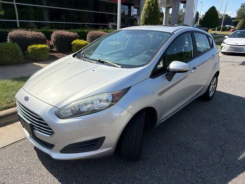 Used 2016 Ford Fiesta SE FWD image 11