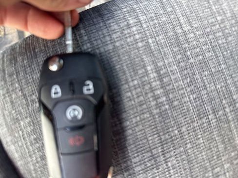 Used 2025 Ford F250 XLT w/ 360-Degree Camera Package image 9