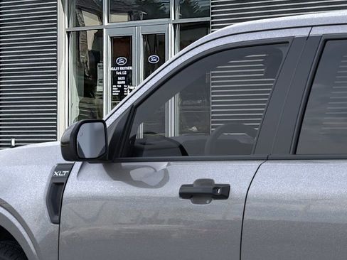 New 2025 Ford Maverick XLT w/ XLT Luxury Package image 21