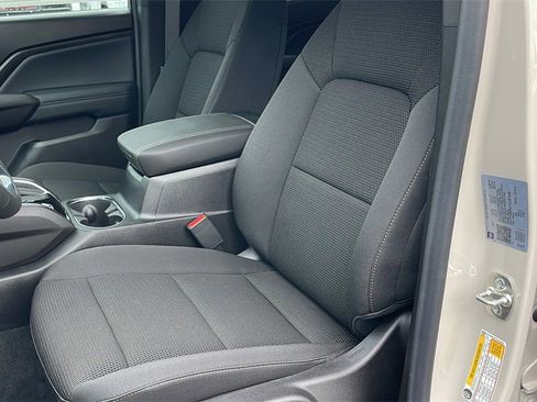 New 2026 GMC Canyon Elevation w/ Convenience Package image 10