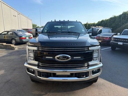 Used 2019 Ford F350 Lariat w/ Lariat Ultimate Package AWD/4WD image 2