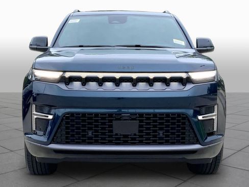 New 2026 Jeep Grand Wagoneer Limited AWD/4WD image 3