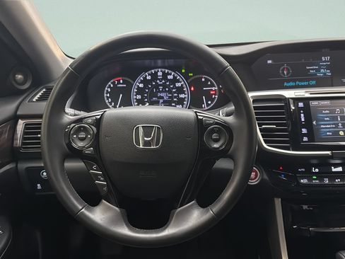 Used 2016 Honda Accord EX-L image 21