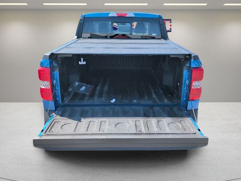 Used 2022 Ford Maverick Lariat w/ Lariat Luxury Package FWD image 9