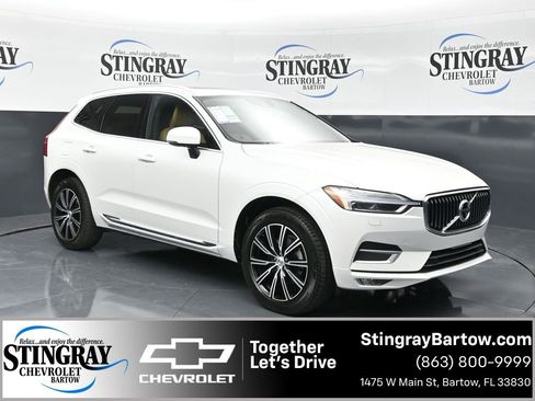 Used 2020 Volvo XC60 T5 Inscription w/ Protection Package Premier AWD/4WD image 1