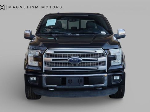 Used 2015 Ford F150 Platinum w/ Equipment Group 701A Luxury image 5