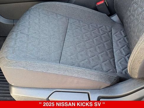 Certified 2025 Nissan Kicks SV w/ SV Premium Package AWD/4WD image 17