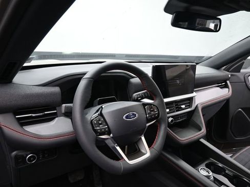 New 2026 Ford Explorer ST-Line w/ ST-Line Street Pack AWD/4WD image 15