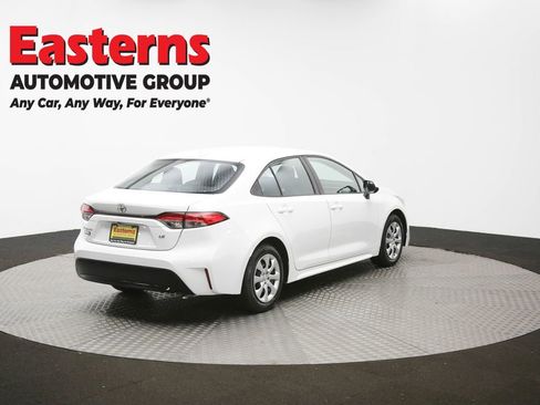 Used 2024 Toyota Corolla LE FWD image 38