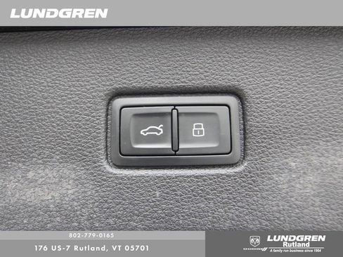 Used 2018 Audi Q7 3.0T Premium Plus w/ Premium Plus Package AWD/4WD image 46