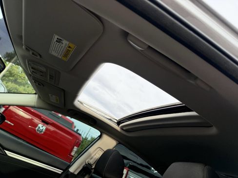 Used 2017 Honda Civic EX image 30