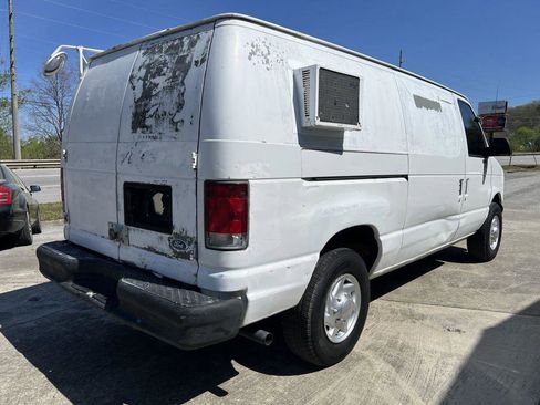 Used 1998 Ford E-250 and Econoline 250 RWD image 11
