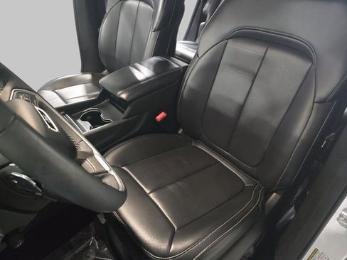 Used 2023 Jeep Grand Cherokee L Limited w/ Luxury Tech Group II image 18