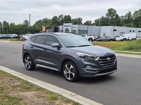 Used 2018 Hyundai Tucson Value FWD image 7