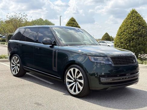 New 2026 Land Rover Range Rover SE image 7