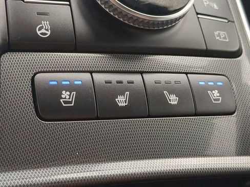 Used 2023 Hyundai Santa Fe Calligraphy AWD/4WD image 23