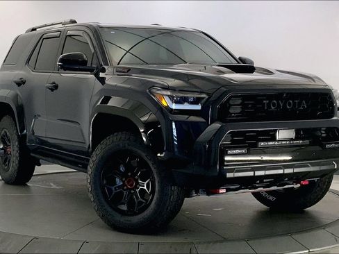 Used 2025 Toyota 4Runner TRD Pro AWD/4WD image 33