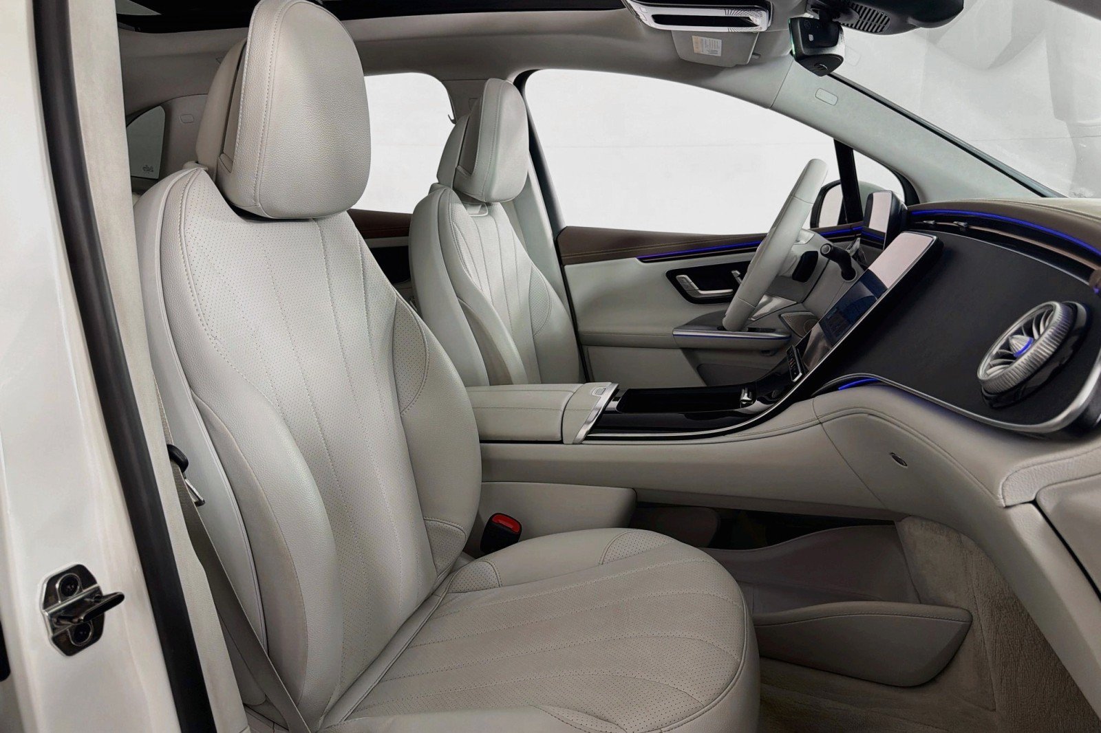 Certified 2023 Mercedes-Benz EQE 350+ 4MATIC SUV image 8