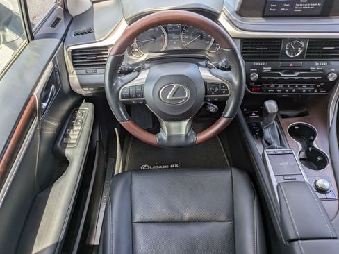 Used 2022 Lexus RX 350 FWD w/ Premium Package image 4
