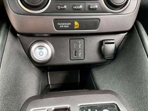 Used 2023 Nissan Leaf S FWD image 16