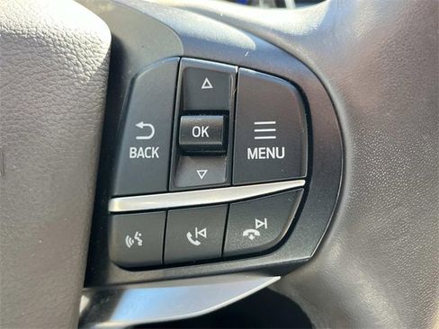 Used 2020 Ford Explorer Platinum w/ Premium Technology Package image 35