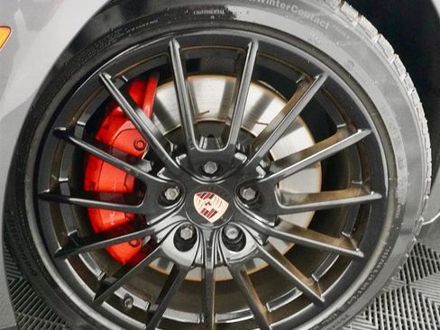 Used 2014 Porsche Panamera GTS image 3