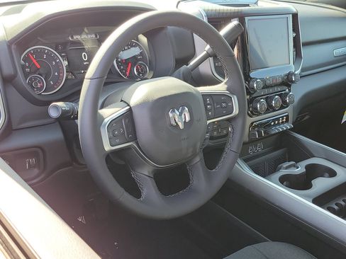 New 2026 RAM 2500 Big Horn AWD/4WD image 3
