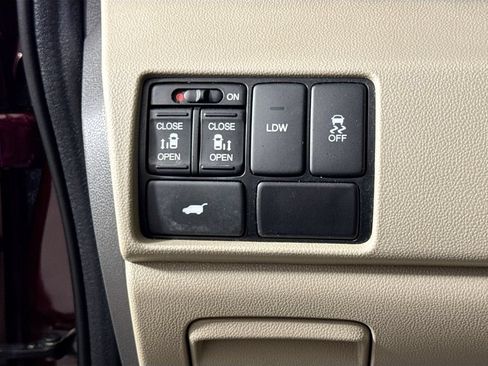 Used 2016 Honda Odyssey EX-L image 10