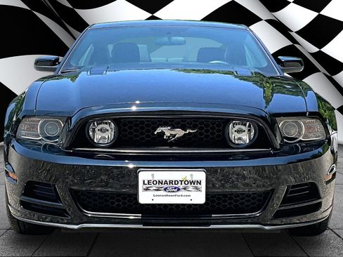 Used 2014 Ford Mustang GT RWD image 3