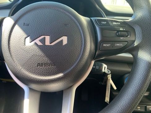 Used 2023 Kia Rio S FWD image 7