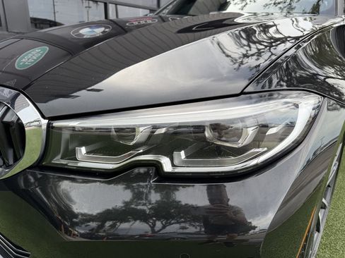 Used 2022 BMW 330i Sedan RWD image 10