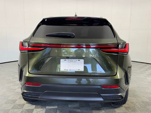 Used 2024 Lexus NX 250 FWD image 7