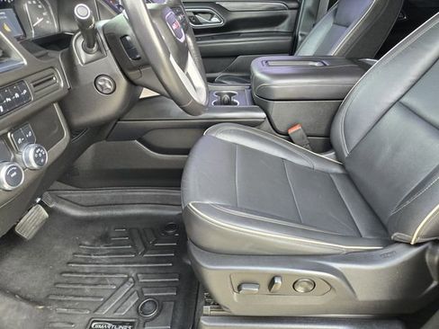 Used 2021 GMC Yukon SLT w/ SLT Premium Package RWD image 13