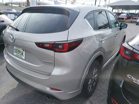 Used 2025 MAZDA CX-5 AWD 2.5 S w/ Preferred Package image 4